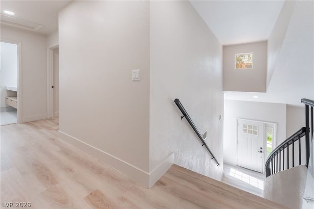 2100 Desert Peak Road, Las Vegas, NV 89134