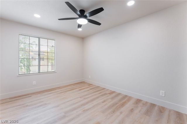 2100 Desert Peak Road, Las Vegas, NV 89134