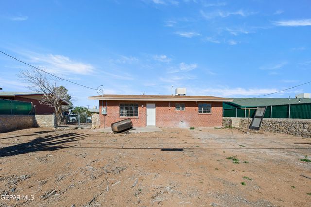5016 DEBEERS Drive, El Paso, TX 79924