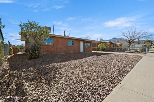 5016 DEBEERS Drive, El Paso, TX 79924