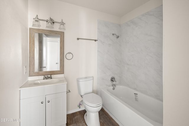 5016 DEBEERS Drive, El Paso, TX 79924