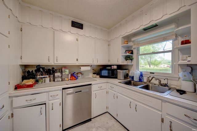8760 W Middleton Street, Richland, IN 47634