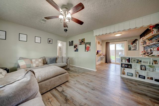 8760 W Middleton Street, Richland, IN 47634