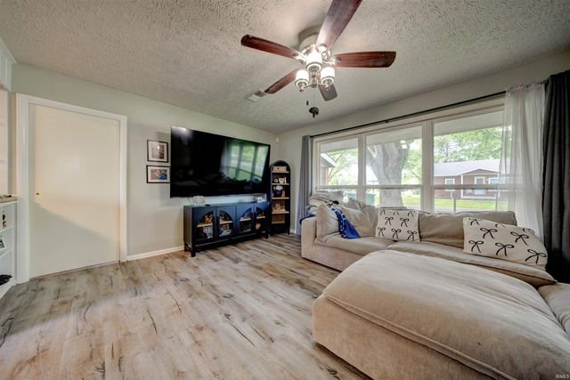 8760 W Middleton Street, Richland, IN 47634