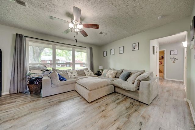 8760 W Middleton Street, Richland, IN 47634