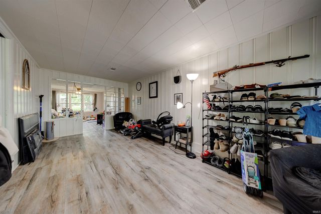 8760 W Middleton Street, Richland, IN 47634