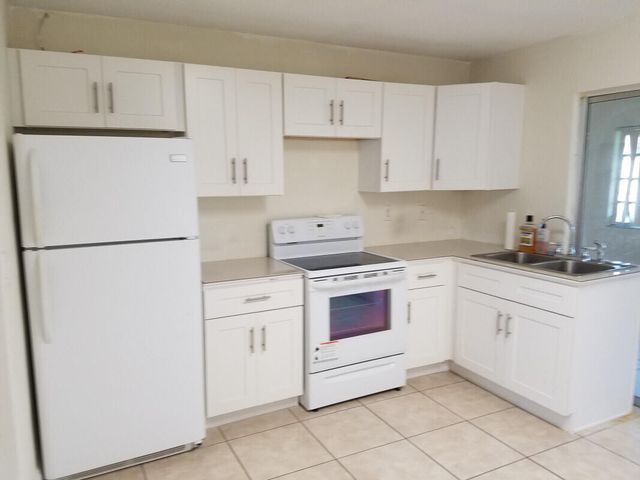 4934 NW 55th Street, Tamarac, FL 33319