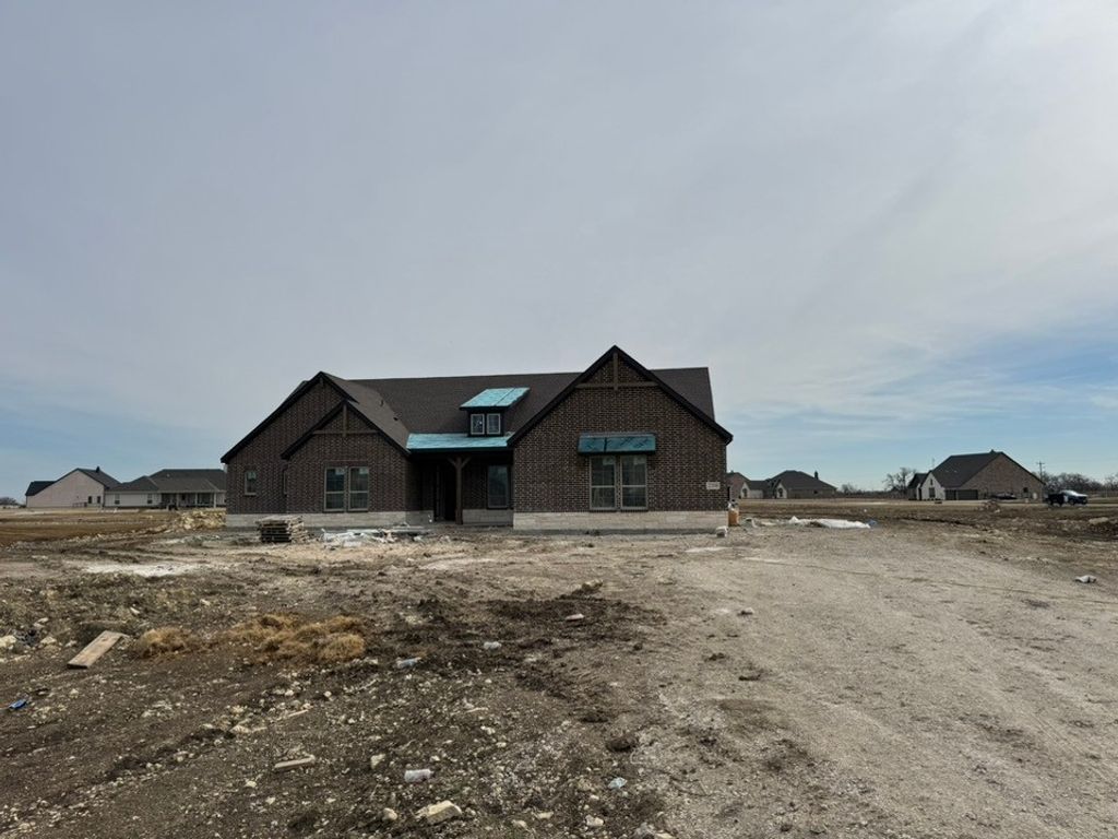 2208 Continent Court, Krum, TX 76249