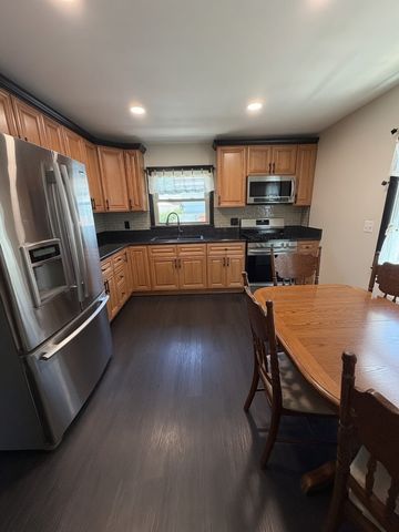 11531 S Nashville Avenue, Worth, IL 60482