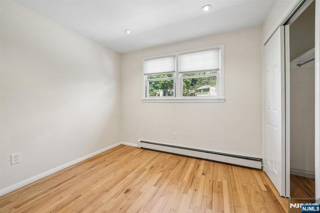 38 Serafin Place, Glen Rock, NJ 07452
