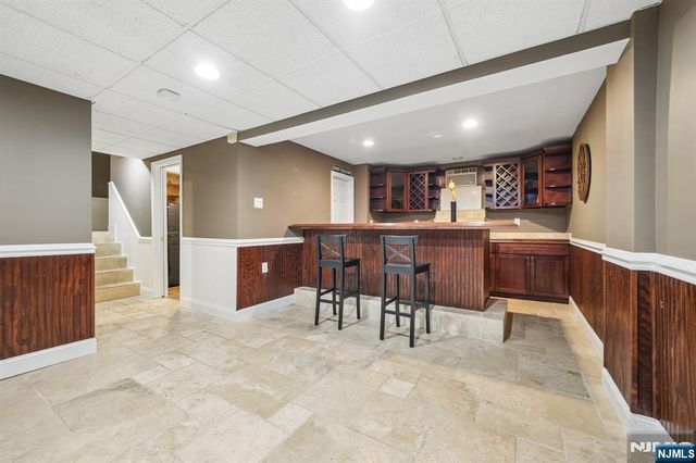 38 Serafin Place, Glen Rock, NJ 07452
