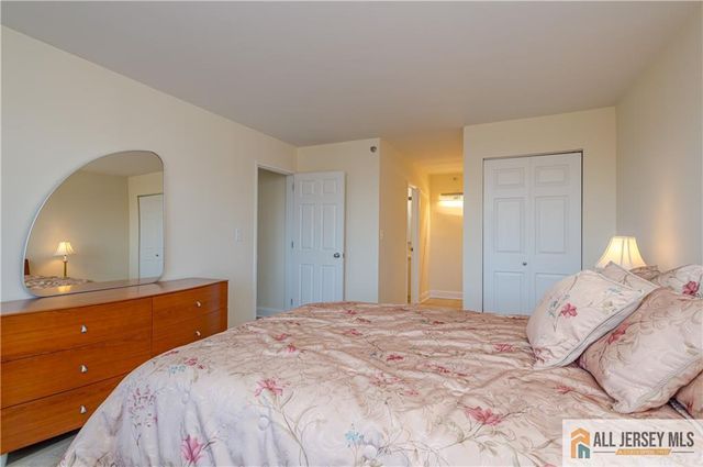 30 S Adelaide Avenue 4K, Highland Park, NJ 08904