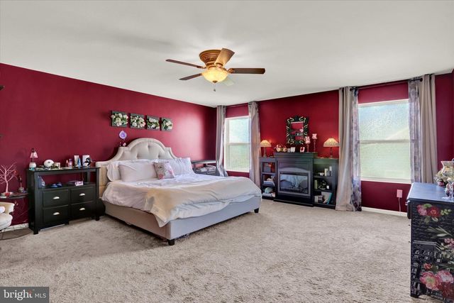83 MCINTOSH LN, Aspers, PA 17304