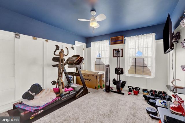83 MCINTOSH LN, Aspers, PA 17304