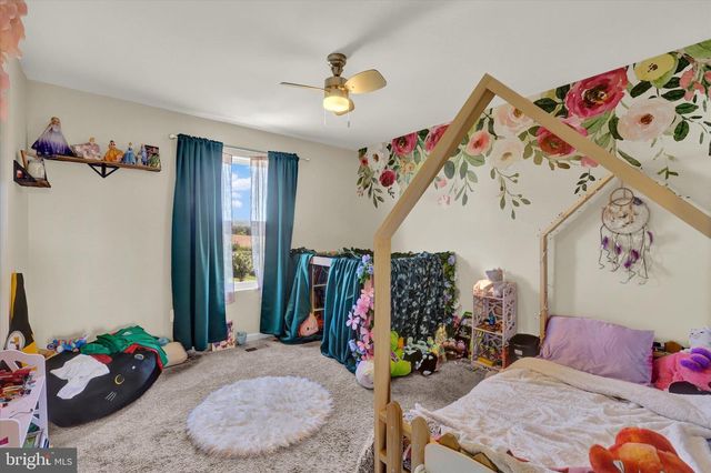 83 MCINTOSH LN, Aspers, PA 17304
