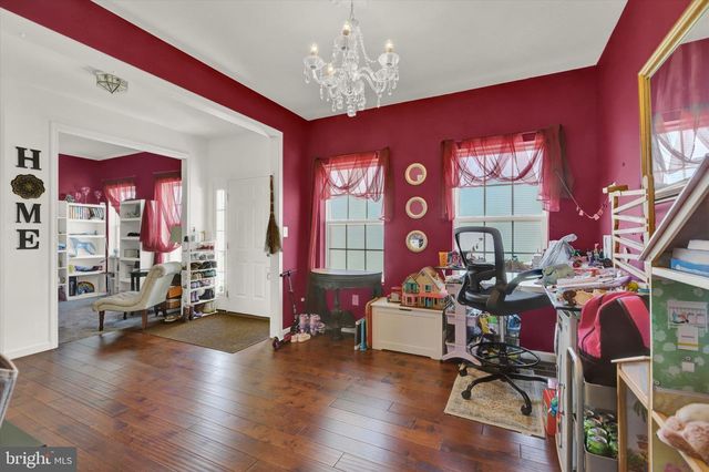 83 MCINTOSH LN, Aspers, PA 17304