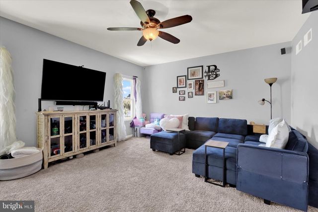 83 MCINTOSH LN, Aspers, PA 17304