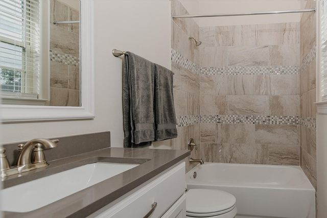 122 Coral Bells Court, Conroe, TX 77304