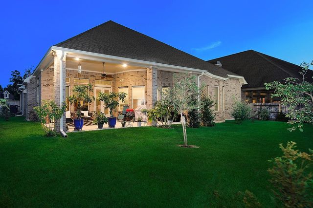 122 Coral Bells Court, Conroe, TX 77304