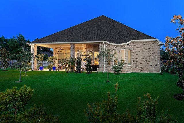 122 Coral Bells Court, Conroe, TX 77304