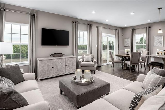 431 Tributary LN, Carrollton, VA 23314