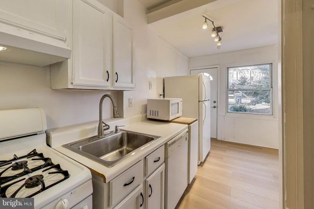 743 HAMILTON ST NW, Washington, DC 20011