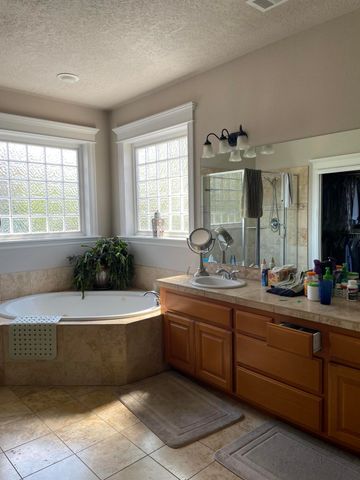 374 Leandra Lane, Eagle Point, OR 97524