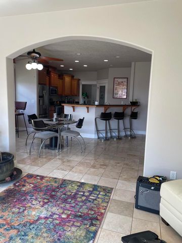 374 Leandra Lane, Eagle Point, OR 97524