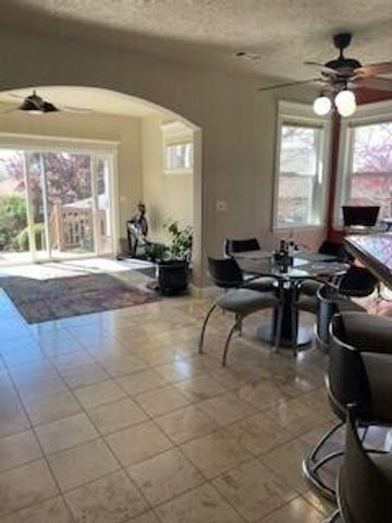 374 Leandra Lane, Eagle Point, OR 97524