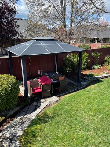 374 Leandra Lane, Eagle Point, OR 97524