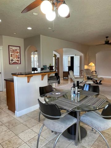 374 Leandra Lane, Eagle Point, OR 97524