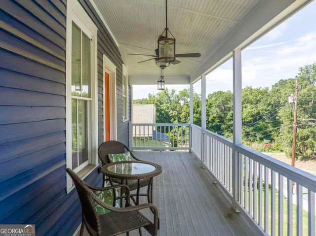 1464 Calhoun Street, Macon, GA 31201