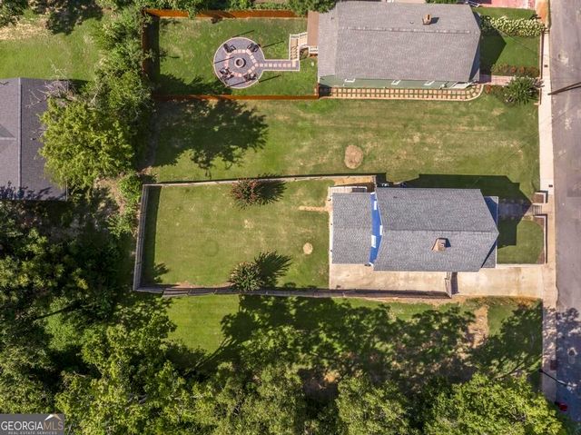 1464 Calhoun Street, Macon, GA 31201