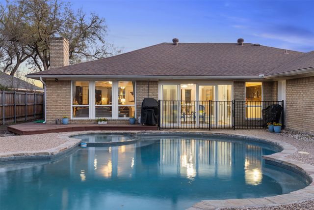 1105 E Spring Valley Road, Richardson, TX 75081