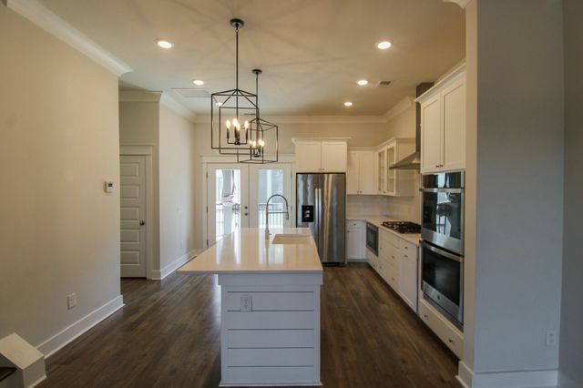 1624 Florentia Street, Mount Pleasant, SC 29464
