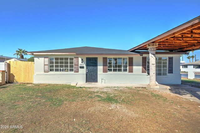 1812 N 32ND Place, Phoenix, AZ 85008