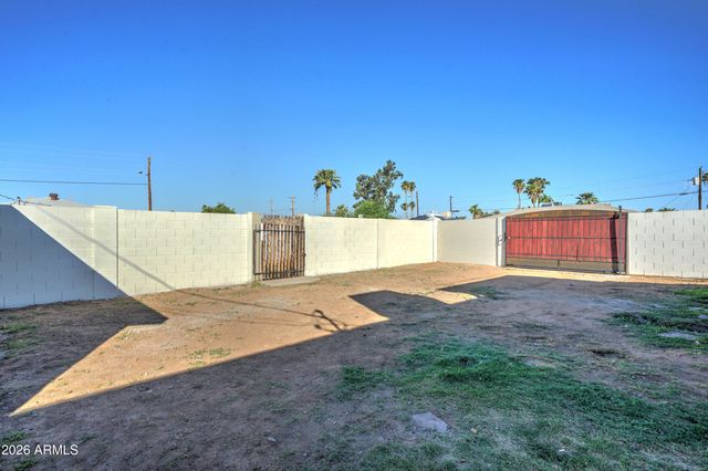 1812 N 32ND Place, Phoenix, AZ 85008