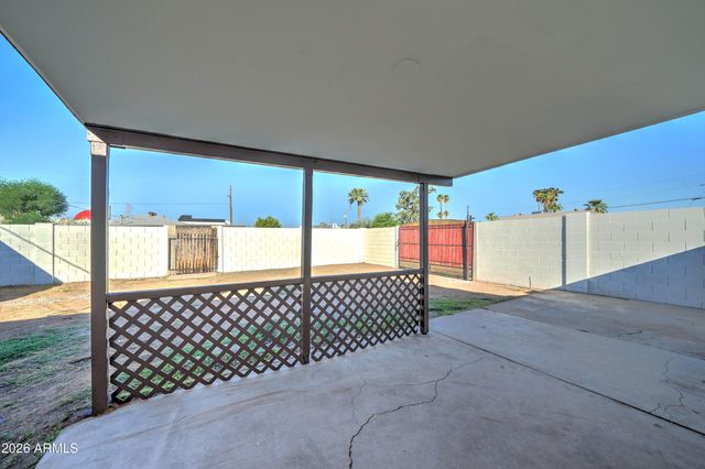 1812 N 32ND Place, Phoenix, AZ 85008