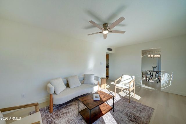 1812 N 32ND Place, Phoenix, AZ 85008