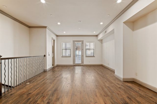 3126 Ross Avenue 2, Dallas, TX 75204