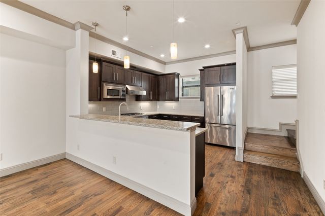 3126 Ross Avenue 2, Dallas, TX 75204