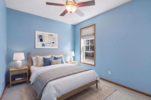 1692 Oakbrooke Way, Eagan, MN 55122
