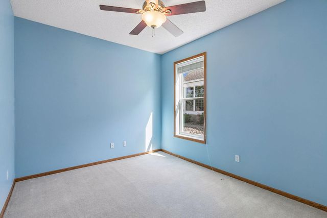 1692 Oakbrooke Way, Eagan, MN 55122