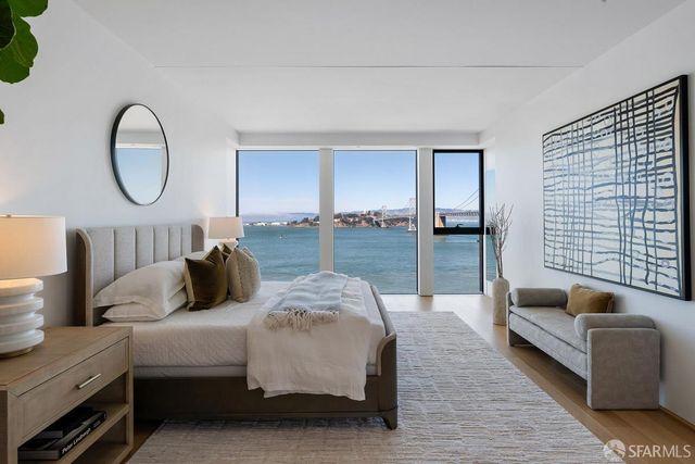 1 Steuart Lane 1901, San Francisco, CA 94105