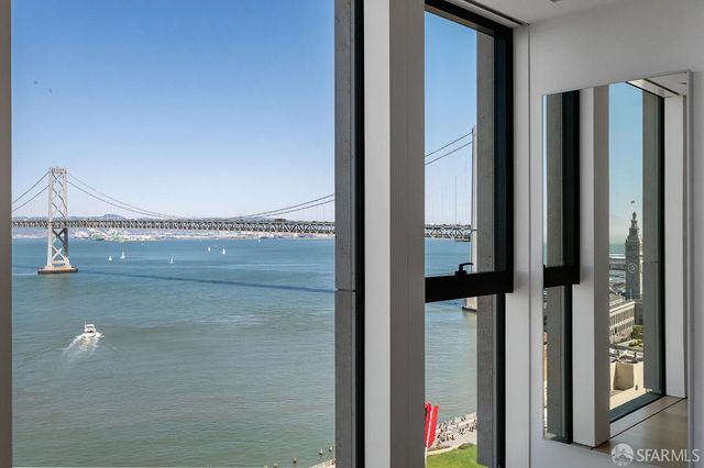 1 Steuart Lane 1901, San Francisco, CA 94105