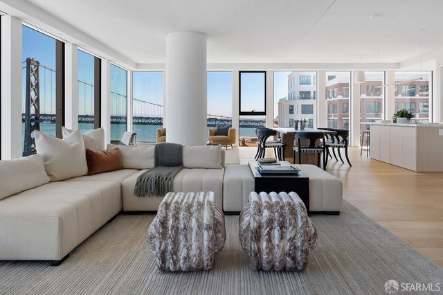 1 Steuart Lane 1901, San Francisco, CA 94105