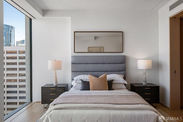 1 Steuart Lane 1901, San Francisco, CA 94105