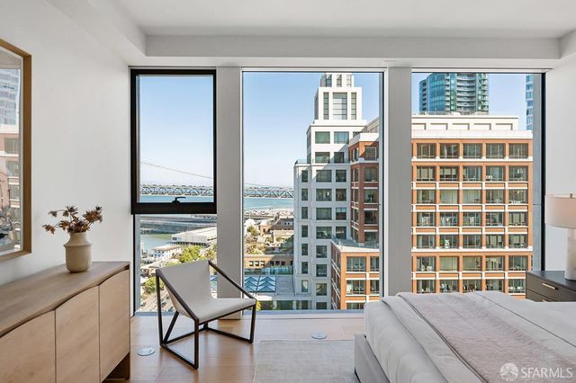 1 Steuart Lane 1901, San Francisco, CA 94105