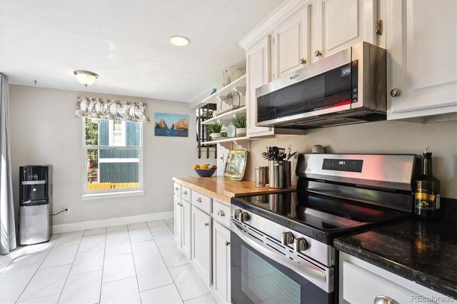 7705 S Hill Drive, Littleton, CO 80120