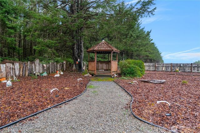 1206 184th Place, Long Beach, WA 98631